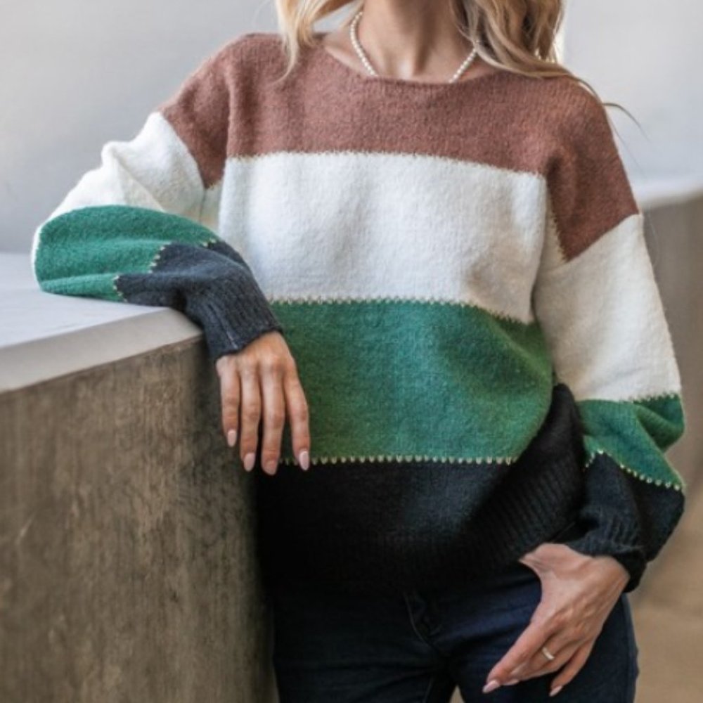 Stripe Pull Over Sweater with Gold Color Thread Detail